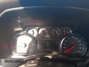 ✅ 2018 Chevrolet Silverado 1500 LT • VIN: 3GCUKREC2JG373136 • Lot: 43377912. Wystawiony na IAAI z przebiegiem 113 869 mil. Bezpłatny archiwum sprzedaży aukcyjnych z USA i szczegółowy raport historii pojazdu na DreamBid. Zdjęcie 7.