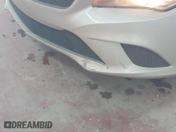 ✅ 2016 Mercedes-Benz CLA 250 • VIN: WDDSJ4GB9GN334146 • Lot: 42983985. Listed on IAAI with 81,870 mi. Free auction sales archive from the USA and detailed vehicle history report at DreamBid. Image 6.