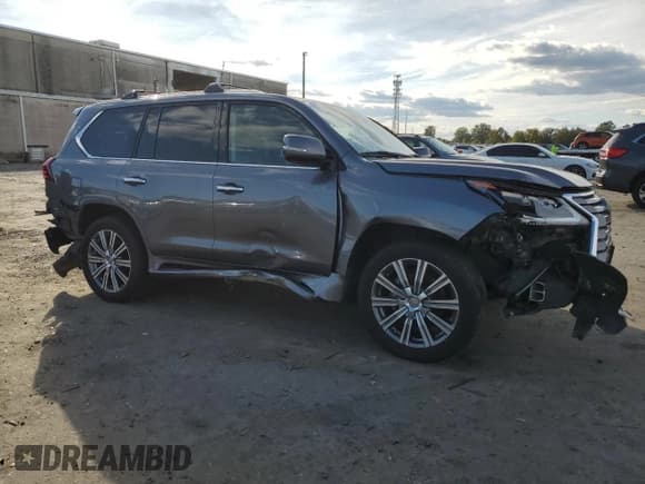 ✅ 2017 Lexus LX 570 • VIN: JTJHY7AX9H4232274 • Lot: 75813464. Listed on Copart with 51,256 mi. Free auction sales archive from the USA and detailed vehicle history report at DreamBid. Image 4.