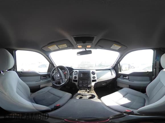 ✅ 2013 Ford F-150 XL • VIN: 1FTEX1CM8DFD67446 • Lot: 41891784. Wystawiony na IAAI z przebiegiem 159 909 mil. Bezpłatny archiwum sprzedaży aukcyjnych z USA i szczegółowy raport historii pojazdu na DreamBid. Zdjęcie 19.