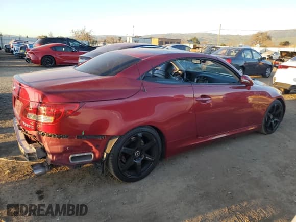 ✅ 2011 Lexus IS 350 C • VIN: JTHFE2C24B2506795 • Лот: 46447575. Опубликован ранее на Copart с пробегом 131 714 миль. Бесплатный доступ к архиву аукционных продаж из США и подробный отчёт об истории автомобиля на DreamBid. Изображение 3.