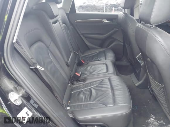 ✅ 2015 Audi Q5 Premium Plus • VIN: WA1LFAFP9FA040354 • Lot: 43666042. Wystawiony na IAAI z przebiegiem 115 867 mil. Bezpłatny archiwum sprzedaży aukcyjnych z USA i szczegółowy raport historii pojazdu na DreamBid. Zdjęcie 8.