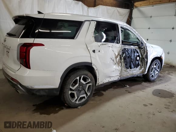 ✅ 2024 Hyundai Palisade Limited • VIN: KM8R54GE3RU703076 • Лот: 46649735. Опубликован ранее на Copart с пробегом 35 043 миль. Бесплатный доступ к архиву аукционных продаж из США и подробный отчёт об истории автомобиля на DreamBid. Изображение 3.