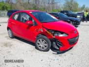 ✅ 2013 Mazda 2 Sport • VIN: JM1DE1KYXD0165698 • Lot: 42108977. Wystawiony na IAAI z przebiegiem 44 928 mil. Bezpłatny archiwum sprzedaży aukcyjnych z USA i szczegółowy raport historii pojazdu na DreamBid. Zdjęcie 1.