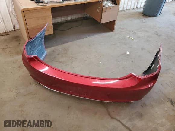 ✅ 2018 Buick LaCrosse Premium • VIN: 1G4ZS5SSXJU123355 • Lot: 68485505. Wystawiony na Copart z przebiegiem 119 962 mil. Bezpłatny archiwum sprzedaży aukcyjnych z USA i szczegółowy raport historii pojazdu na DreamBid. Zdjęcie 12.