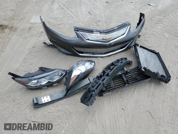 ✅ 2017 Chevrolet Volt LT • VIN: 1G1RC6S5XHU212833 • Lot: 50246834. Wystawiony na Copart z przebiegiem 60 160 mil. Bezpłatny archiwum sprzedaży aukcyjnych z USA i szczegółowy raport historii pojazdu na DreamBid. Zdjęcie 12.