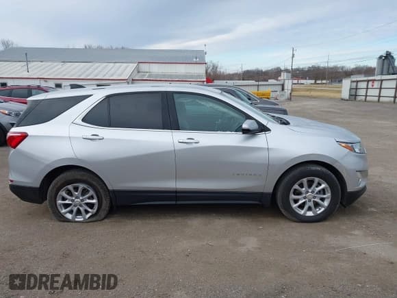 ✅ 2018 Chevrolet Equinox LT • VIN: 3GNAXSEV4JS579267 • Лот: 41807039. Опубликован ранее на IAAI с пробегом 84 162 миль. Бесплатный доступ к архиву аукционных продаж из США и подробный отчёт об истории автомобиля на DreamBid. Изображение 13.
