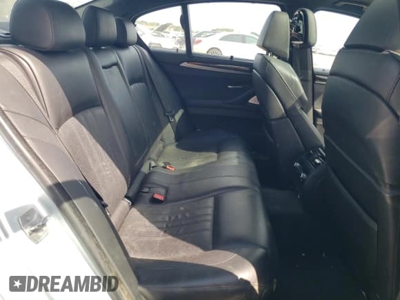 ✅ 2013 BMW M5 • VIN: WBSFV9C55DC774152 • Lot: 66974914. Listed on Copart with 123,347 mi. Free auction sales archive from the USA and detailed vehicle history report at DreamBid. Image 10.