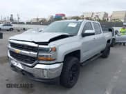 ✅ 2017 Chevrolet Silverado 1500 LT • VIN: 3GCPCREC6HG207142 • Лот: 43256548. Опубликован ранее на IAAI с пробегом 78 897 миль. Бесплатный доступ к архиву аукционных продаж из США и подробный отчёт об истории автомобиля на DreamBid. Изображение 2.