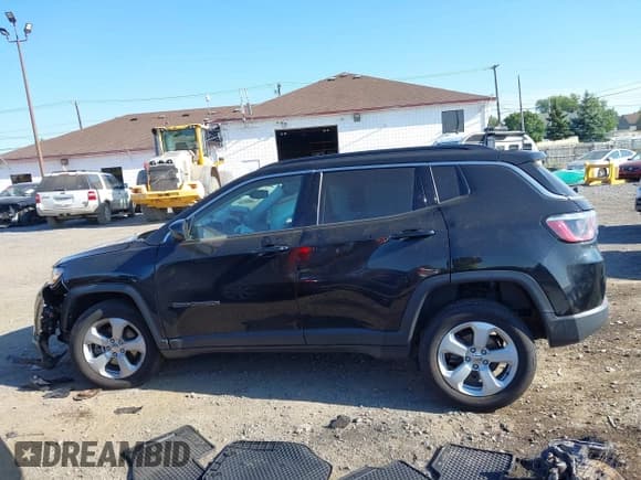 ✅ 2019 Jeep Compass Latitude • VIN: 3C4NJDBBXKT734515 • Лот: 43223085. Опубликован ранее на IAAI с пробегом 33 427 миль. Бесплатный доступ к архиву аукционных продаж из США и подробный отчёт об истории автомобиля на DreamBid. Изображение 14.