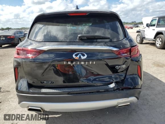 ✅ 2024 Infiniti QX50 Luxe • VIN: 3PCAJ5BA6RF105774 • Lot: 44301445. Listed on Copart with 2,532 mi. Free auction sales archive from the USA and detailed vehicle history report at DreamBid. Image 6.