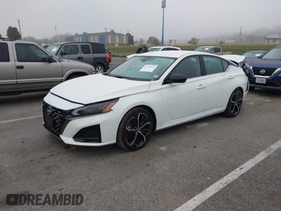 ✅ 2024 Nissan Altima SR • VIN: 1N4BL4CV1RN336275 • Lot: 43556950. Listed on IAAI with 67,029 mi. Free auction sales archive from the USA and detailed vehicle history report at DreamBid. Image 2.