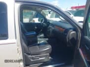 ✅ 2007 Chevrolet Suburban LTZ • VIN: 3GNFK16357G109210 • Лот: 41990278. Опубликован ранее на IAAI с пробегом 176 136 миль. Бесплатный доступ к архиву аукционных продаж из США и подробный отчёт об истории автомобиля на DreamBid. Изображение 5.