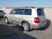 2002 Toyota Highlander z VIN JTEGF21A420033971, wystawiony jako IAAI lot #42989336 z przebiegiem 149 074 mil mil oraz . Historia ofert i sprzedaży dostępna na DreamBid. Obrazek 3.