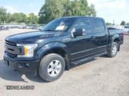 ✅ 2018 Ford F-150 Platinum • VIN: 1FTEW1EG3JFC57698 • Lot: 42940357. Wystawiony na IAAI z przebiegiem 161 008 mil. Bezpłatny archiwum sprzedaży aukcyjnych z USA i szczegółowy raport historii pojazdu na DreamBid. Zdjęcie 2.