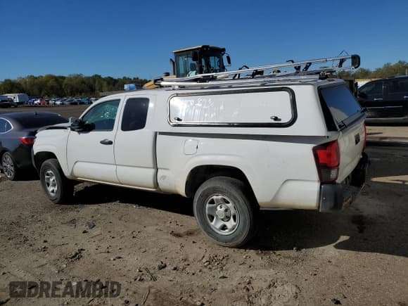 ✅ 2023 Toyota Tacoma SR • VIN: 3TYRX5GN6PT072981 • Lot: 80721535. Listed on Copart with 32,949 mi. Free auction sales archive from the USA and detailed vehicle history report at DreamBid. Image 2.