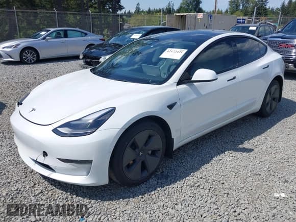 ✅ 2022 Tesla Model 3 Long Range • VIN: 5YJ3E1EB6NF110719 • Lot: 42172421. Wystawiony na IAAI z przebiegiem 44 772 mil. Bezpłatny archiwum sprzedaży aukcyjnych z USA i szczegółowy raport historii pojazdu na DreamBid. Zdjęcie 20.