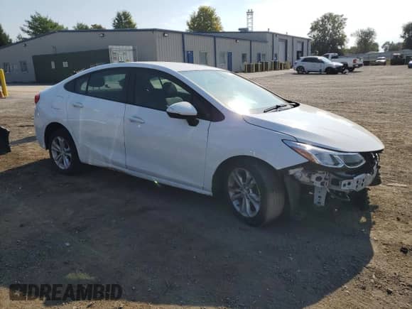 2019 Chevrolet Cruze LS с VIN 1G1BC5SM8K7133668, выставлен на аукционе Copart как лот 80787795 с пробегом 129 704 миль миль и Списание • Salvage title. История ставок и продаж доступна на DreamBid. Изображение 4.