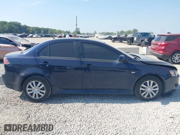 ✅ 2013 Mitsubishi Lancer ES • VIN: JA32U2FU2DU021027 • Lot: 42971920. Wystawiony na IAAI z przebiegiem 115 201 mil. Bezpłatny archiwum sprzedaży aukcyjnych z USA i szczegółowy raport historii pojazdu na DreamBid. Zdjęcie 13.