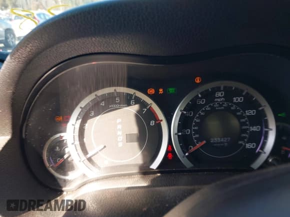 ✅ 2012 Acura TSX Technology • VIN: JH4CU2F68CC015078 • Lot: 43679396. Wystawiony na IAAI z przebiegiem 237 000 mil. Bezpłatny archiwum sprzedaży aukcyjnych z USA i szczegółowy raport historii pojazdu na DreamBid. Zdjęcie 7.