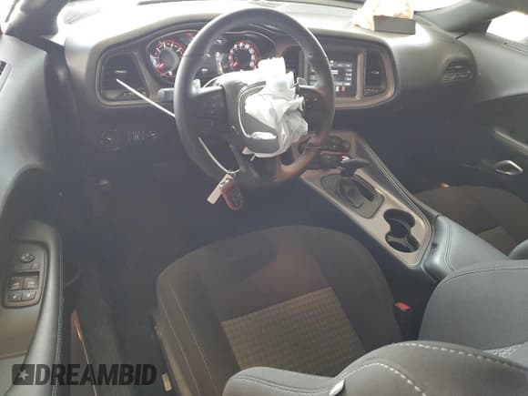 ✅ 2023 Dodge Challenger R/T • VIN: 2C3CDZBT8PH625964 • Lot: 56581764. Wystawiony na Copart z przebiegiem 4 385 mil. Bezpłatny archiwum sprzedaży aukcyjnych z USA i szczegółowy raport historii pojazdu na DreamBid. Zdjęcie 8.