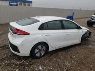2019 Hyundai Ioniq Blue с VIN KMHC65LC2KU110036, выставлен на аукционе Copart как лот 78389104 с пробегом 117 519 миль миль и Списание • Salvage title. История ставок и продаж доступна на DreamBid. Изображение 3.
