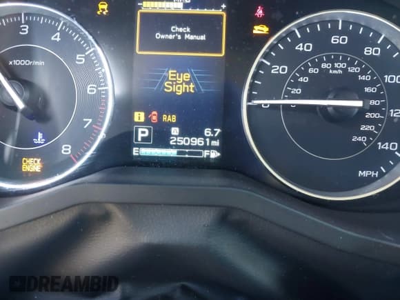 ✅ 2017 Subaru Impreza Limited • VIN: 4S3GTAT61H3700812 • Лот: 43804961. Опубликован ранее на IAAI с пробегом 250 961 миль. Бесплатный доступ к архиву аукционных продаж из США и подробный отчёт об истории автомобиля на DreamBid. Изображение 15.