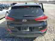 2017 Hyundai Tucson SE Plus с VIN KM8J33A44HU539011, выставлен на аукционе Copart как лот 50558905 с пробегом Не указан миль и Списание • Salvage title. История ставок и продаж доступна на DreamBid. Изображение 6.