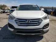 ✅ 2014 Hyundai Santa Fe • VIN: 5XYZTDLB2EG181199 • Lot: 57638045. Wystawiony na Copart z przebiegiem 95 056 mil. Bezpłatny archiwum sprzedaży aukcyjnych z USA i szczegółowy raport historii pojazdu na DreamBid. Zdjęcie 5.