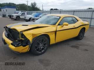 2018 Dodge Challenger GT с VIN 2C3CDZGG4JH112794, выставлен на аукционе Copart как лот 69023105 с пробегом 118 417 миль миль и Списание • Salvage title. История ставок и продаж доступна на DreamBid. Изображение 1.
