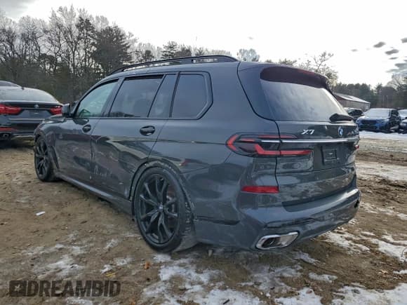 ✅ 2023 BMW X7 xDrive40i • VIN: 5UX23EM00P9P33399 • Lot: 95253255. Listed on Copart with Not provided. Free auction sales archive from the USA and detailed vehicle history report at DreamBid. Image 2.