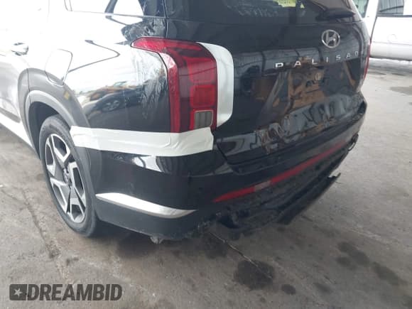 ✅ 2024 Hyundai Palisade Limited • VIN: KM8R54GE7RU681972 • Lot: 43658568. Wystawiony na IAAI z przebiegiem 45 573 mil. Bezpłatny archiwum sprzedaży aukcyjnych z USA i szczegółowy raport historii pojazdu na DreamBid. Zdjęcie 17.