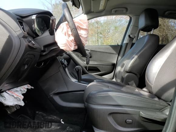 ✅ 2022 Chevrolet Trax LT • VIN: KL7CJPSM3NB527851 • Lot: 45114645. Listed on Copart with 72,958 mi. Free auction sales archive from the USA and detailed vehicle history report at DreamBid. Image 7.