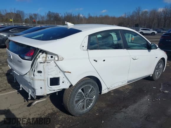 ✅ 2020 Hyundai Ioniq SE • VIN: KMHC65LD7LU199709 • Lot: 41416448. Wystawiony na IAAI z przebiegiem 50 145 mil. Bezpłatny archiwum sprzedaży aukcyjnych z USA i szczegółowy raport historii pojazdu na DreamBid. Zdjęcie 4.
