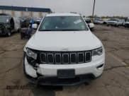 ✅ 2018 Jeep Grand Cherokee Laredo E • VIN: 1C4RJFAG4JC457350 • Lot: 82081045. Listed on Copart with 113,471 mi. Free auction sales archive from the USA and detailed vehicle history report at DreamBid. Image 5.