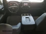 ✅ 2021 Chevrolet Silverado 1500 Custom • VIN: 1GCPYBEH3MZ149540 • Lot: 79775784. Wystawiony na Copart z przebiegiem 147 526 mil. Bezpłatny archiwum sprzedaży aukcyjnych z USA i szczegółowy raport historii pojazdu na DreamBid. Zdjęcie 8.