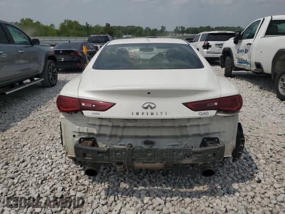 ✅ 2018 Infiniti Q60 Sport • VIN: JN1EV7EL1JM391854 • Lot: 58989155. Wystawiony na Copart z przebiegiem Nie podano. Bezpłatny archiwum sprzedaży aukcyjnych z USA i szczegółowy raport historii pojazdu na DreamBid. Zdjęcie 6.