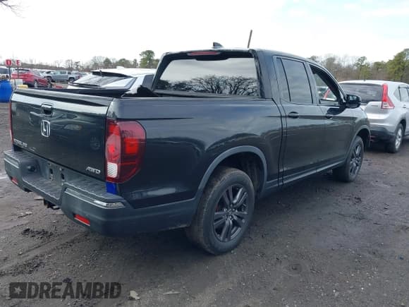 ✅ 2017 Honda Ridgeline Sport • VIN: 5FPYK3F18HB016756 • Lot: 41725701. Wystawiony na IAAI z przebiegiem 83 469 mil. Bezpłatny archiwum sprzedaży aukcyjnych z USA i szczegółowy raport historii pojazdu na DreamBid. Zdjęcie 4.