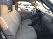 ✅ 2001 Toyota Tacoma • VIN: 5TENL42N71Z865319 • Лот: 43123821. Опубликован ранее на IAAI с пробегом 134 447 миль. Бесплатный доступ к архиву аукционных продаж из США и подробный отчёт об истории автомобиля на DreamBid. Изображение 5.