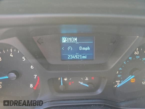 ✅ 2017 Ford Transit XL • VIN: 1FMZK1ZM6HKB47903 • Lot: 85955475. Wystawiony na Copart z przebiegiem 234 921 mil. Bezpłatny archiwum sprzedaży aukcyjnych z USA i szczegółowy raport historii pojazdu na DreamBid. Zdjęcie 8.