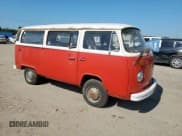 ✅ 1976 Volkswagen Vanagon • VIN: 2262044613 • Lot: 80012625. Wystawiony na Copart z przebiegiem 93 870 mil. Bezpłatny archiwum sprzedaży aukcyjnych z USA i szczegółowy raport historii pojazdu na DreamBid. Zdjęcie 4.