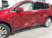 ✅ 2019 Buick Envision Premium • VIN: LRBFX3SX0KD112731 • Lot: 42605246. Wystawiony na IAAI z przebiegiem 93 960 mil. Bezpłatny archiwum sprzedaży aukcyjnych z USA i szczegółowy raport historii pojazdu na DreamBid. Zdjęcie 6.