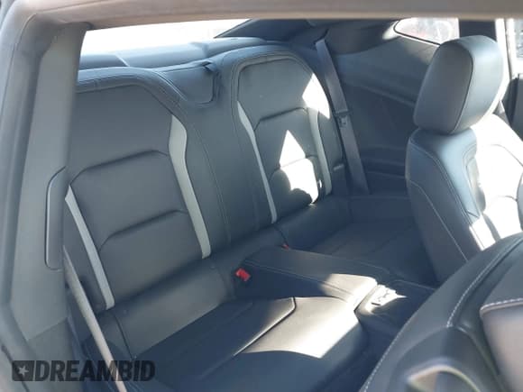 ✅ 2016 Chevrolet Camaro 2SS • VIN: 1G1FH1R75G0135342 • Lot: 43443207. Listed on IAAI with 23,406 mi. Free auction sales archive from the USA and detailed vehicle history report at DreamBid. Image 8.