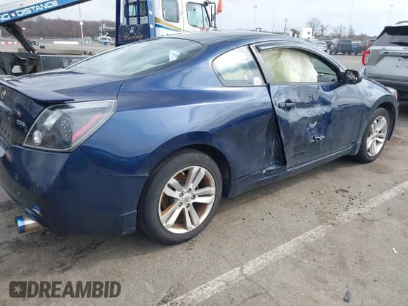 ✅ 2011 Nissan Altima S • VIN: 1N4AL2EP4BC175243 • Lot: 41787508. Wystawiony na IAAI z przebiegiem 189 398 mil. Bezpłatny archiwum sprzedaży aukcyjnych z USA i szczegółowy raport historii pojazdu na DreamBid. Zdjęcie 6.
