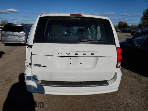 ✅ 2020 Dodge Grand Caravan SE Plus • VIN: 2C4RDGBG4LR246915 • Lot: 85847165. Wystawiony na Copart z przebiegiem Nie podano. Bezpłatny archiwum sprzedaży aukcyjnych z USA i szczegółowy raport historii pojazdu na DreamBid. Zdjęcie 6.