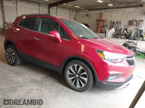 ✅ 2019 Buick Encore Essence • VIN: KL4CJCSM5KB741077 • Лот: 42277138. Опубликован ранее на IAAI с пробегом 64 519 миль. Бесплатный доступ к архиву аукционных продаж из США и подробный отчёт об истории автомобиля на DreamBid. Изображение 1.