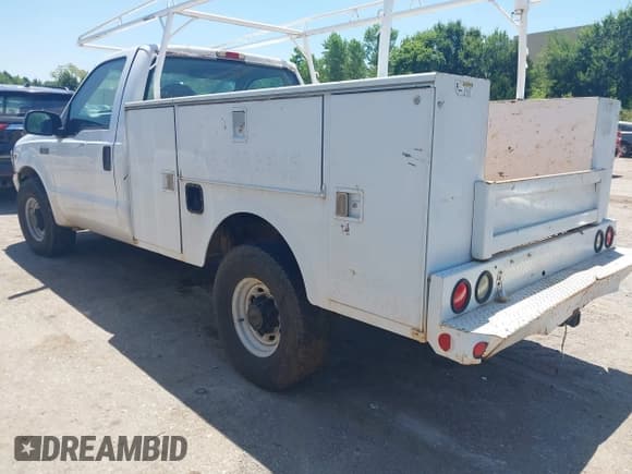 ✅ 2000 Ford F-250 XL • VIN: 1FTNF20LXYEB05380 • Lot: 42828261. Listed on IAAI with 197,023 mi. Free auction sales archive from the USA and detailed vehicle history report at DreamBid. Image 3.
