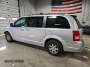 ✅ 2008 Chrysler Town & Country Touring • VIN: 2A8HR54P18R837962 • Лот: 91325515. Опубликован ранее на Copart с пробегом 182 516 миль. Бесплатный доступ к архиву аукционных продаж из США и подробный отчёт об истории автомобиля на DreamBid. Изображение 2.