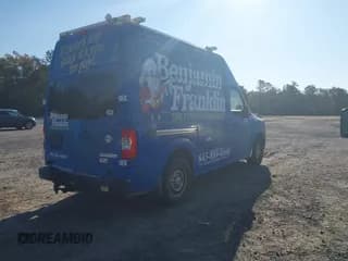 ✅ 2014 Nissan NV S • VIN: 1N6BF0LXXEN107032 • Lot: 43742405. Wystawiony na IAAI z przebiegiem 184 233 mil. Bezpłatny archiwum sprzedaży aukcyjnych z USA i szczegółowy raport historii pojazdu na DreamBid. Zdjęcie 4.