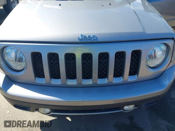 ✅ 2016 Jeep Patriot High Altitude • VIN: 1C4NJPFA3GD527190 • Лот: 43358054. Опубликован ранее на IAAI с пробегом 184 833 миль. Бесплатный доступ к архиву аукционных продаж из США и подробный отчёт об истории автомобиля на DreamBid. Изображение 6.